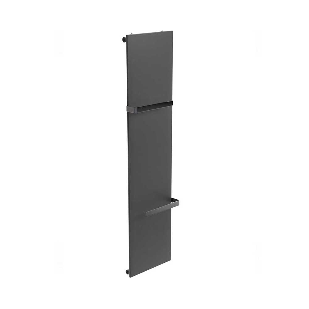 SYNERGY Vertical Radiator with Chrome Brackets