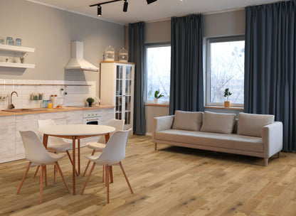 Strata Fourteen Natural Brushed Oak 150 - Multiply Plank